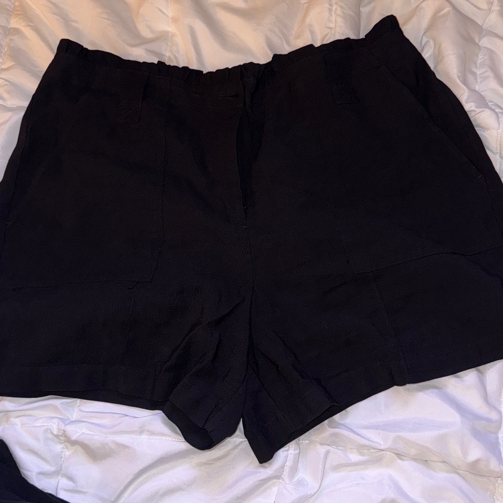 Nine West Black Elastic Waist Shorts